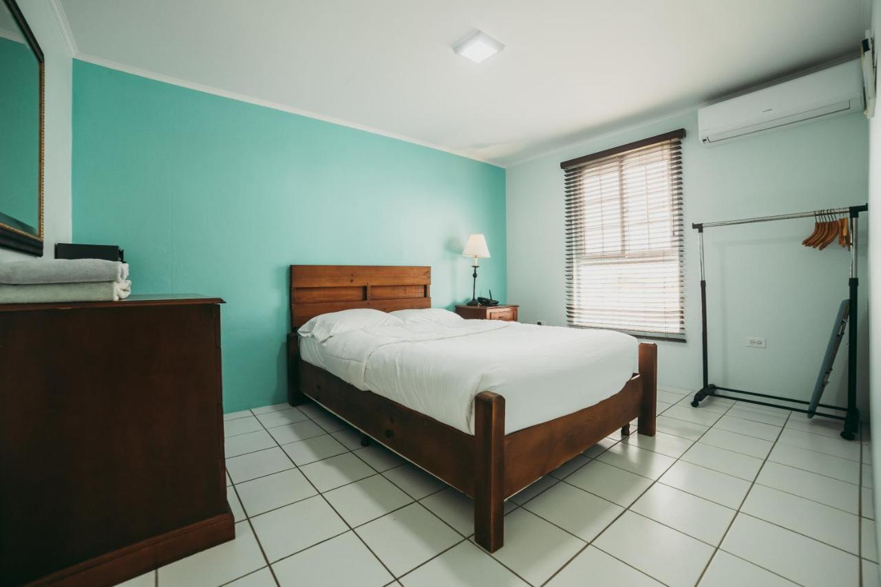 Ser'I Bucurui Accommodations Palm Beach Eksteriør billede